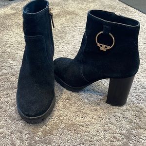 Tory burch heeled boots